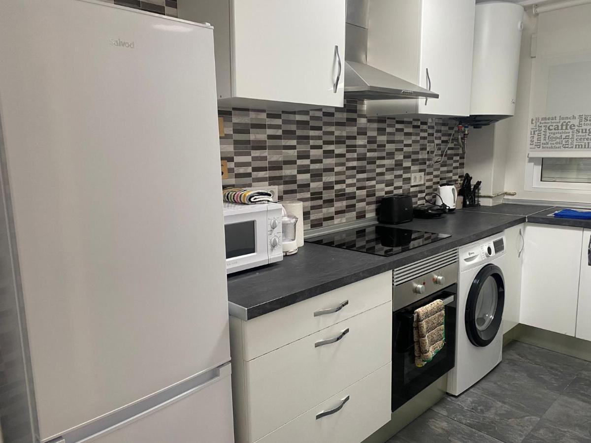 Apartment Hermoso Piso/apartamento Amueblado Patraix Valencia. Valencia